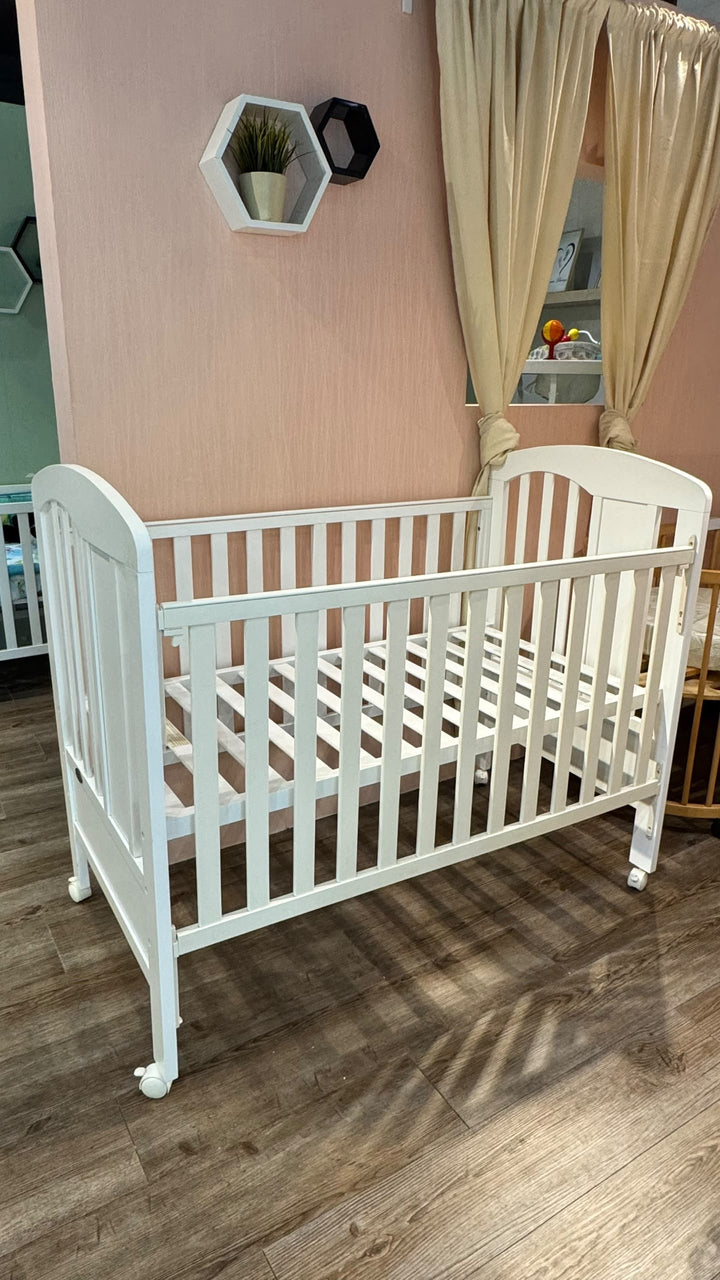 [Display Set] Happy Cot Happy Dream 4 in 1 Convertible Baby Cot