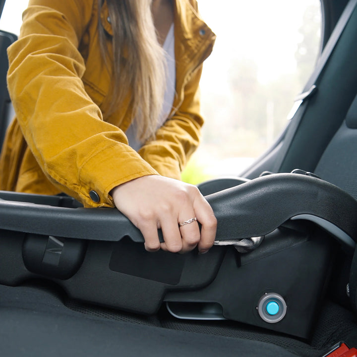 Baby Trend EZ-Lift™ 35 PLUS Infant Car Seat