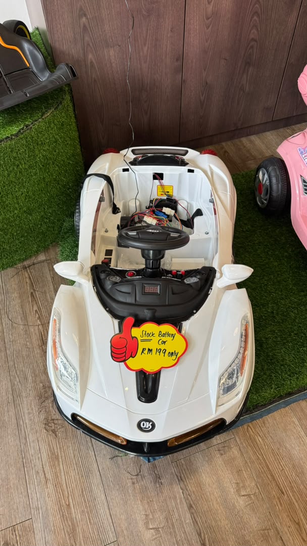 Battery Operated Maserati Style JE108AR [White]