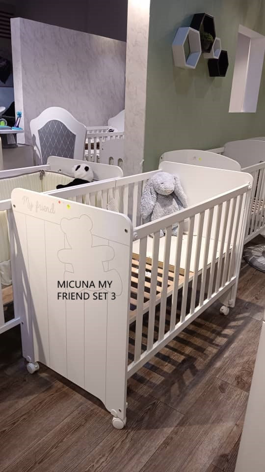 [Display Set] Micuna My Friend Baby Cot with Relax System