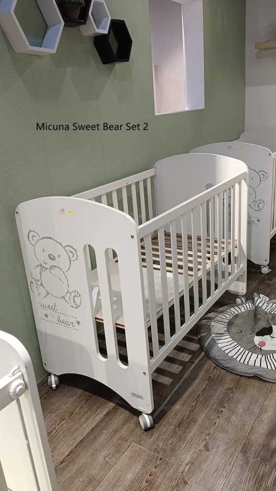 Micuna Sweet Bear Baby Cot with Relax System [Display Set-ASIS]