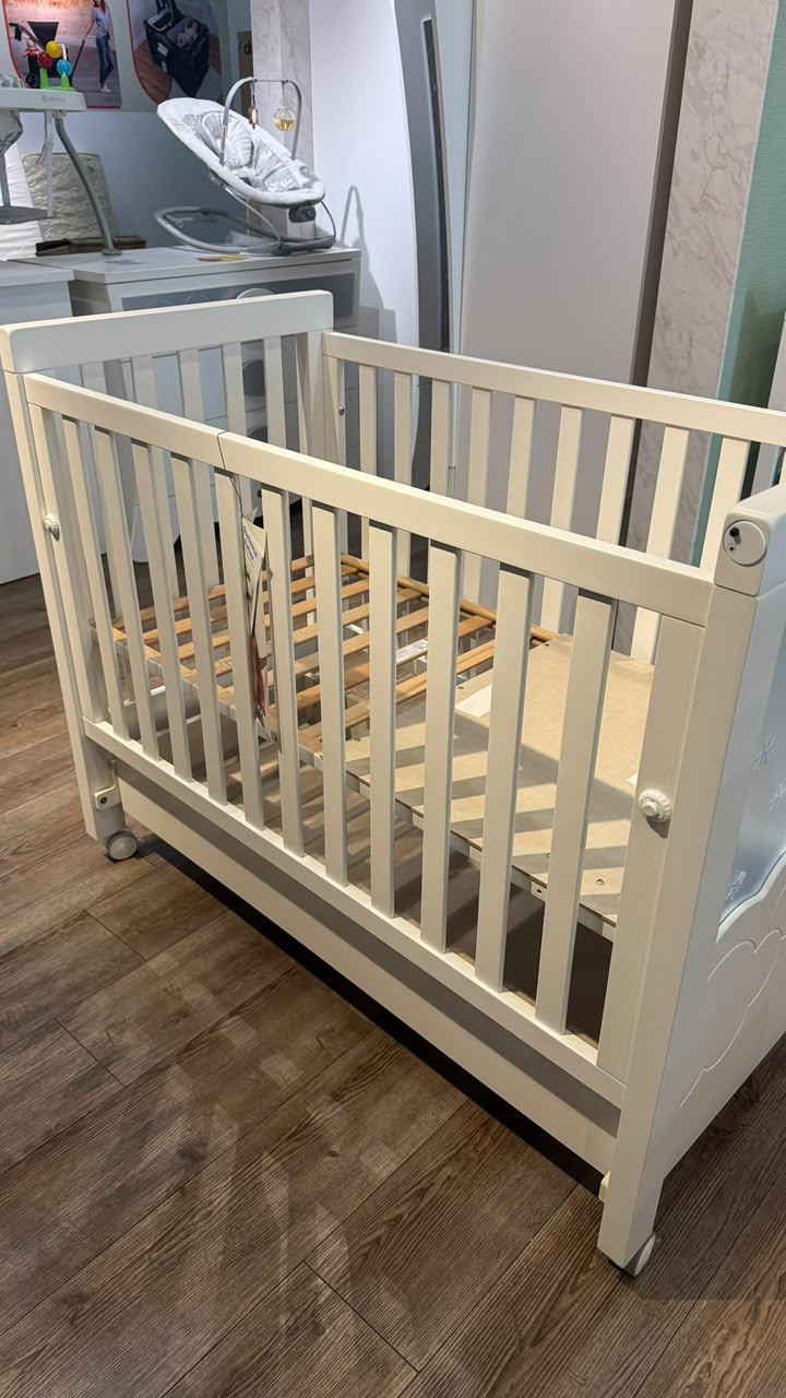 Micuna Dolce Luce Baby Cot with Relax System