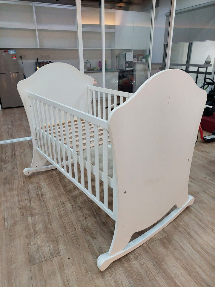 Micuna Alexa Baby Cot with Relax System